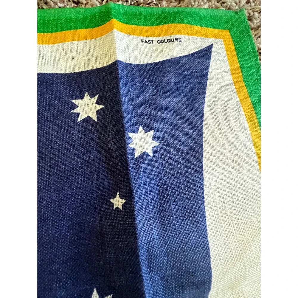 Vintage We Love Australia Pure Linen Tea Towel Kangaroo Koala Flag Souvenir Neil